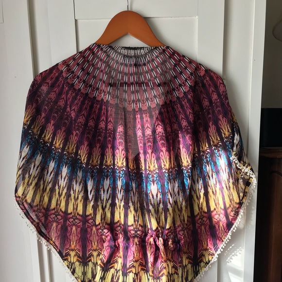 Fun lightweight blouse - Picture 8 of 8